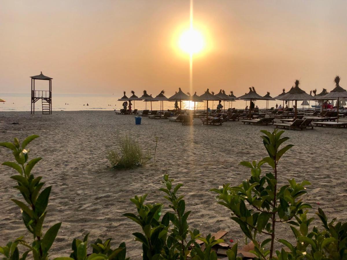 Beach Apartments Durrës Eksteriør bilde